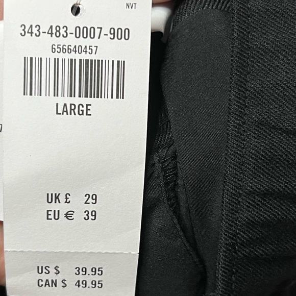 Hollister Black High Waisted Pleaded Skirt - Picture 9 of 9